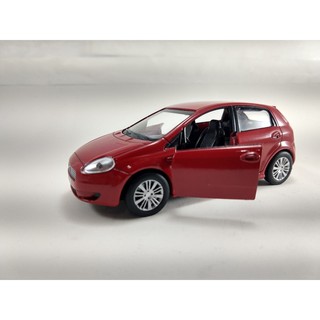 Miniatura Fiat Punto vermelho - Carros Nacionais - Fricção - Lacrado no blister (2)