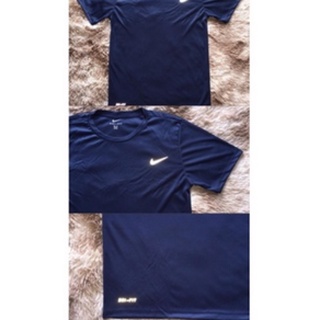 Camiseta Nike DRI-FIT Refletiva Modelo Básico 0.3 (8)