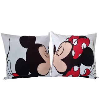 Kit 2 Un. Capas de Almofada Decorativa Mickey e Minnie Beijo Amor Quarto/Sala 43x43cm