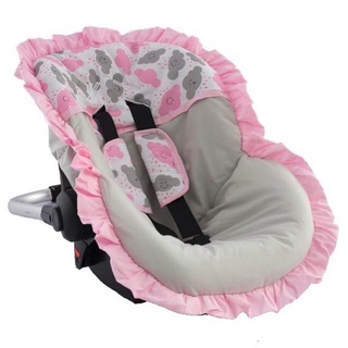 Capa de bebê Conforto Acolchoada Universal + Protetores de Cinto Nuvens Rosa