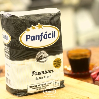 kit c/ 10 pcts Farinha de Trigo Premium Panfácil 1kg cada