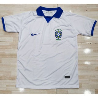 Camiseta de Time Futebol jogador Brasil Masculino Branca Polo com gola azul Nova Lançamento