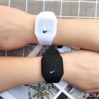 【Explosão】Nike Led Relógio Digital Rel Eletrônico Estudantes De Lazer watch Do Esporte Dos Homens Simples
