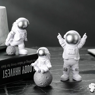 3 Pçs / Set INS Aerospace Astronauta Espaço Planeta Resina Modelo Figuras De Ação Coleção Sala De Estar Decoração Home Decor Brinquedos (5)