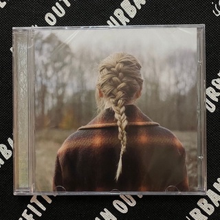 CD Taylor Swift - evermore (deluxe version) LACRADO