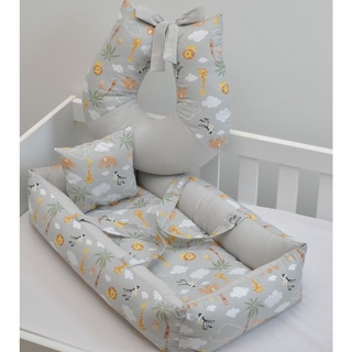Ninho Redutor de Berço Com Alça e Travesseiro Bebê Menina/Menino Safari Cinza e Almofada de Amamentação