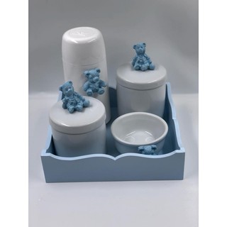 Kit Higiene Bebê porcelana bandeja ondinha azul garrafa aplique coroa ursinho + algodão + sabonete bebê brinde promoção