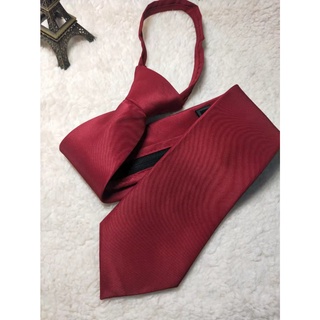 Gravatas Adultos de cor lisa vermelho com zíper comprimento ajustável Made In China