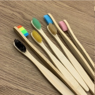 Escova de dente em bambu - Promoção