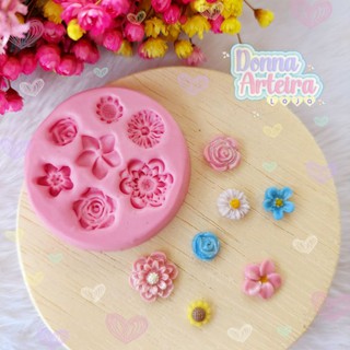 Molde de Silicone Mini Flores para decorar - cód 039 | Biscuit, Pasta Americana, Confeitaria