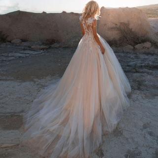 2020 Scoop Lace Applique A Line Wedding Dresses Sleeveless Tulle Boho Bridal Gown vestido de noiva Long Train trouwkleed (8)