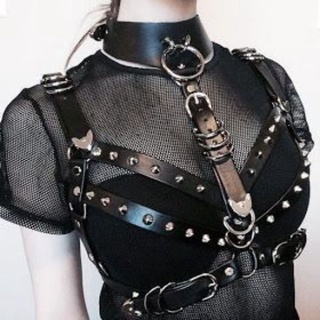 Harness arnês arreio de couro sintético Cinta Suspensório Gótico BDSM