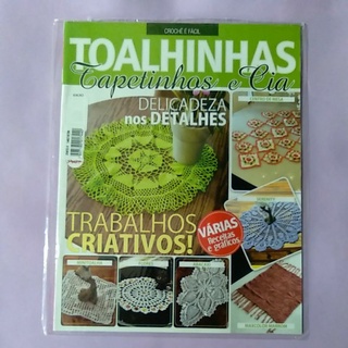 Revista Crochê é Fácil - Toalhinhas Tapetinhos & Cia + Brinde