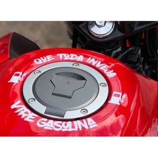 Adesivo QUE TODA INVEJA VIRE GASOLINA adesivo para boca de tanque de moto (1)