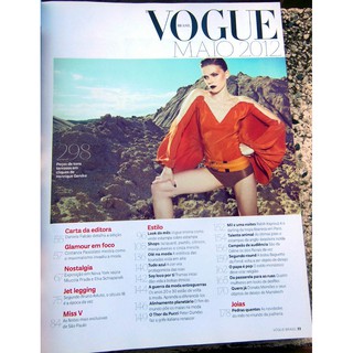 Revista Vogue Brasil 405 Sharon Stone - Maio 2012 - Ler Descrição (3)