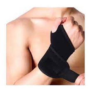 Munhequeira Bilateral Protetora Punhos Mãos Pulsos Tam Unic Composição: Poliamida com enchimento em Borracha de Neoprene (1)