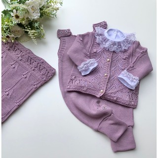 Kit maternidade de menina lilás em tricot 4 peças