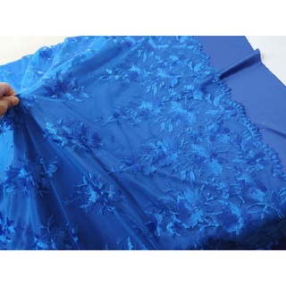 renda tule bordado em flores arabescas azul celeste 0.5x1.35 (meio metro)