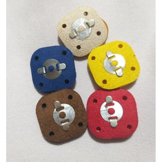 KIT Botão magnético imantado 14mm, crochê e fio de malha (PROMOÇÃO). Com 5 unidades coloridos. (2)