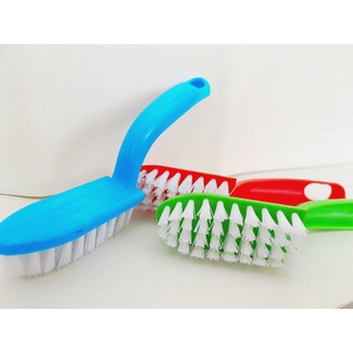 Escova Plástica para Limpeza Limpa Objetos Unhas Tênis