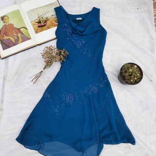 Vestido de festa azul turquesa trabalhado em pedraria vintage fairt soft aesthetic casamento madrinha