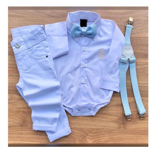 Roupa Menino Bebê Tema Batizado Body Manga Longa Branco Calça Color Branco Suspensório e Gravata Azul Claro (1)