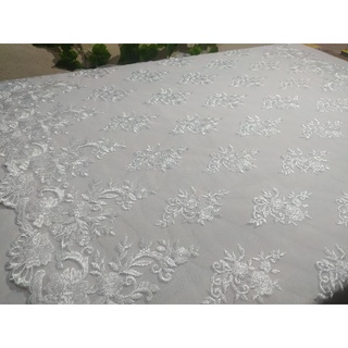 renda tule bordado em flores arabescas branco noiva 0.5x1.35(meio metro)