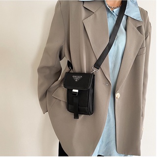 Prada Man Sling Bags Mobile Phone Bag Retro Bag (6)