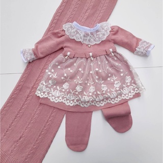 Saída De Maternidade menina em tricô / tricot rosê nude com renda e vestido luxo (1)