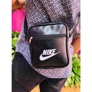 Bag Transversal da Nike Masculina Lateral Pequena Shoulder Bolsinha de Lado Pochete Preta