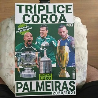 Revista Pôster Palmeiras Tríplice Coroa Palmeiras 2020/2021. Com pôster das três conquistas.