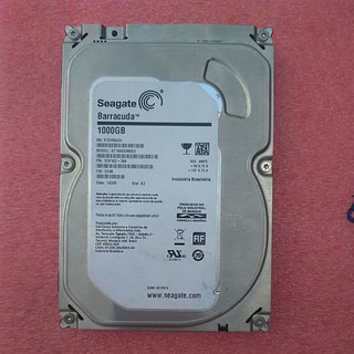 HD PC/Desktop 1 Tera Seagate ST1000DM003
