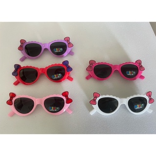 Óculos De Sol Infantil Menina Kids Modelo Hello Kitty Arco Com Laços Fofinhos Bigodes Protege Do Sol Verao Praia Linda