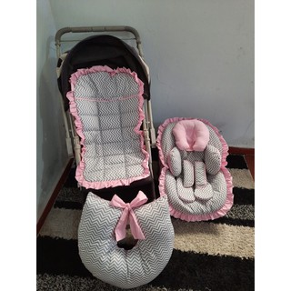 Kit chevron rosa capa de carrinho + capa de bebe conforto + apoio redutor de corpo + almofada amamentar + protetor de cinto (1)