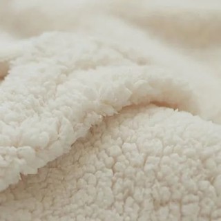 Tecido Carapinha Lã de ovelha Para Artesanato Ovelhinha Pelúcia 0.30x0.30 cm