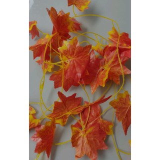 01 Trepadeira Artificial 2.40m - Folhas Outono /Decoração/Halloween/festa /Guirlanda /ramos /galhos /pendentes /jardim vertical