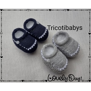 kit de 2 pares de sapatinhos de bebê menino em Tricô tamanho recém nascido