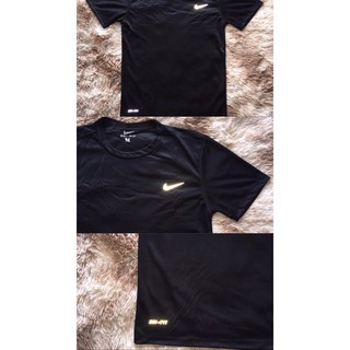 Camiseta Nike DRI-FIT Refletiva (4)
