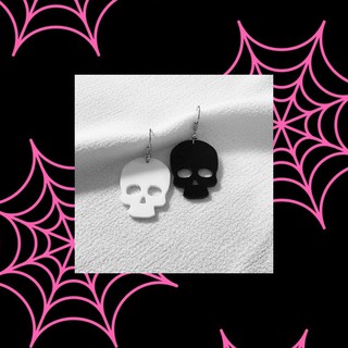 brinco skull - aesthetic Halloween grunge dark indie