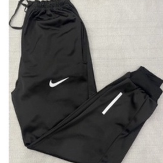 Calça Nike Masculina / Feminina Unissex Com Bolso e Refletivo