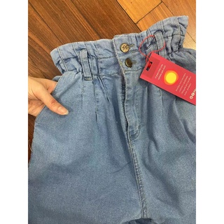 Calça jeans Mom feminina claro cintura alta (4)