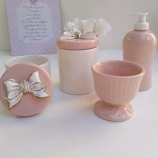 Kit higiene porcelana branco e rosa seco laço (1)