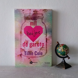 Mil Beijos de Garoto - Tillie Cole