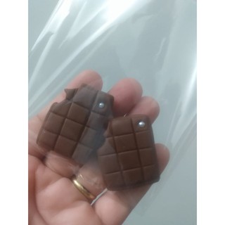 Aplique em biscuit barrinha de chocolate