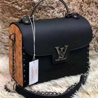 Bolsa Louis Vuitton Premium Feminina Baú de Mão e Alça Transversal