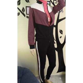 Conjunto de Agasalho Feminino em Creppe, casaco com zíper calça com bolso lateral (2)