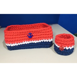 Kit Porta Fraldas e Porta Escova de Cabelos Marinheiro Vermelho Branco e Azul Marinho - cesto de Crochê