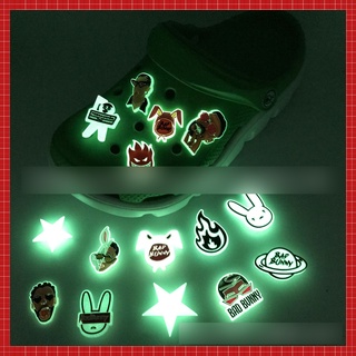 [Luminoso] Bad Bunny Novo Jibbitz Buraco Sapato Fivela Croc Charms Buraco Jardim Decoração Sapatos Acessórios para Crocs