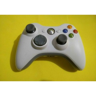 Controle original Xbox 360 wireless Microsoft branco. (A unidade)