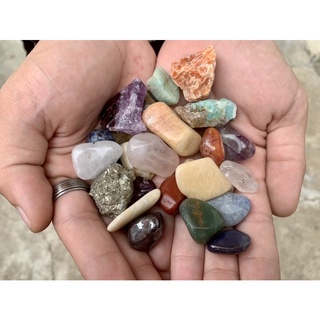 Pedras e Cristais Naturais Verdadeiras - Brutas ou Roladas tamanhos variados
